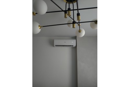 Монтаж спліт-системи Haier Pearl Inverter AS25PBAHRA-H /1U25YEGFRA-H у Львівській квартирі.