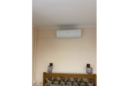 Монтаж двох інверторних кондиціонерів Haier Pearl AS25PBAHRA-H/1U25YEGFRA-H у батоповерхівці львова