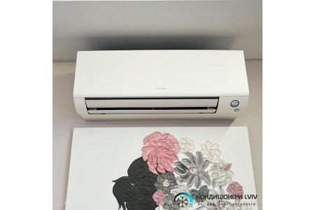 Монтаж двох кондиціонерів Daikin в с. Ков’ярі