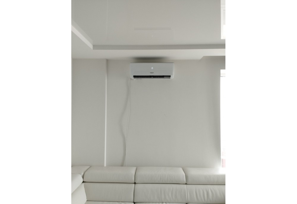 Монтаж спліт-системи Tosot GB-12VP2 Wi-Fi  у Львові