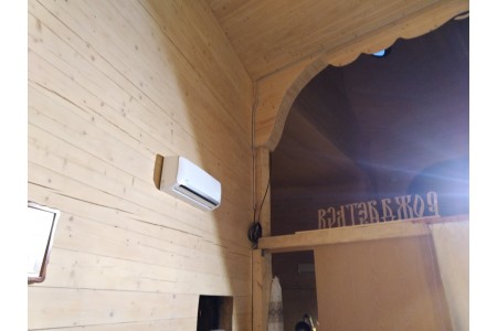 Монтаж кондиціонера Therminator 3.2 NS/NU-12AHEw в церкві