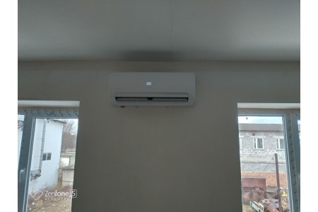 Монтаж спліт системи Midea Mission II 